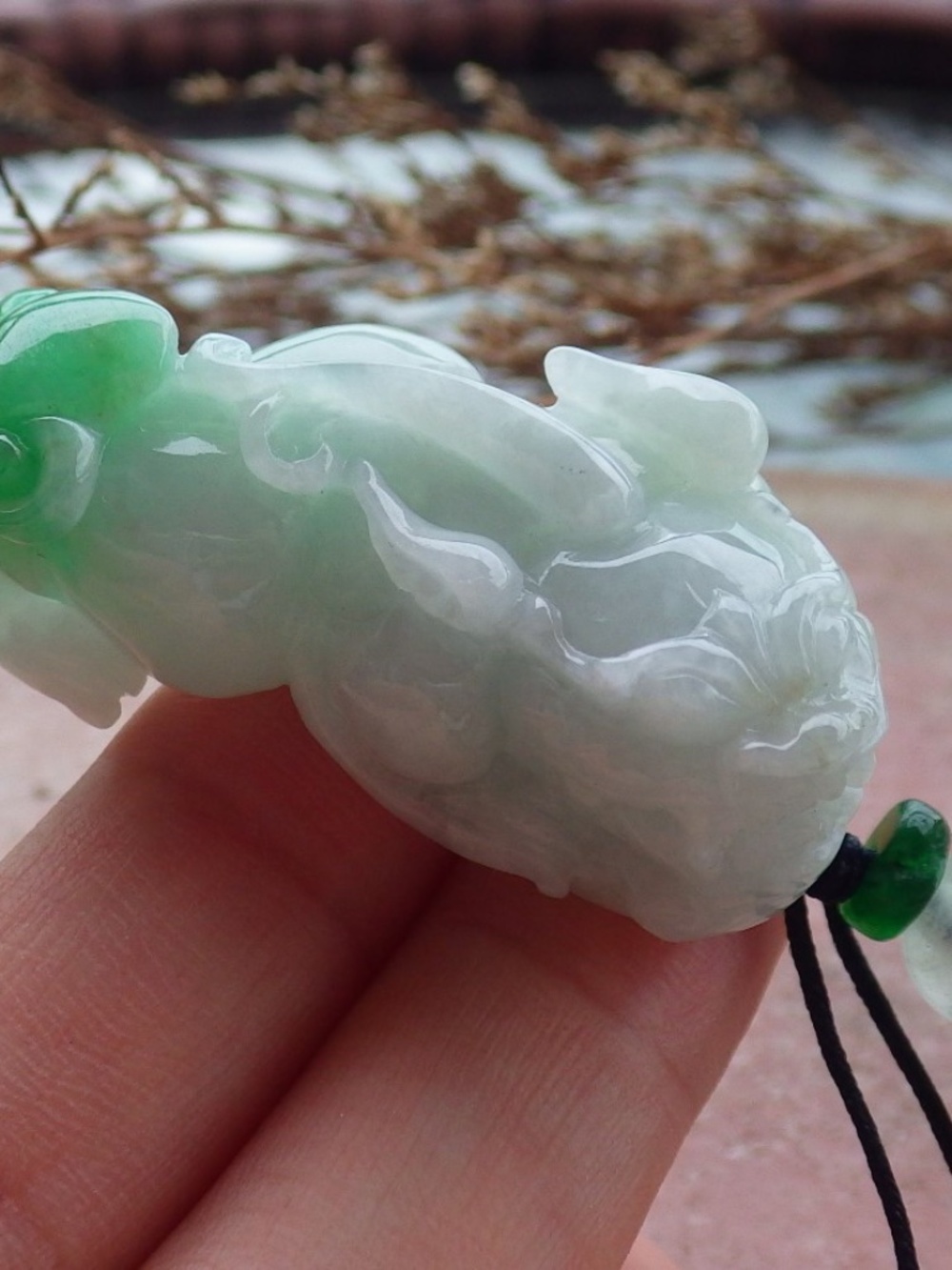 Certified Natural Green Burma A Jade jadeite Dragon Pi Xiu Pendant Necklace